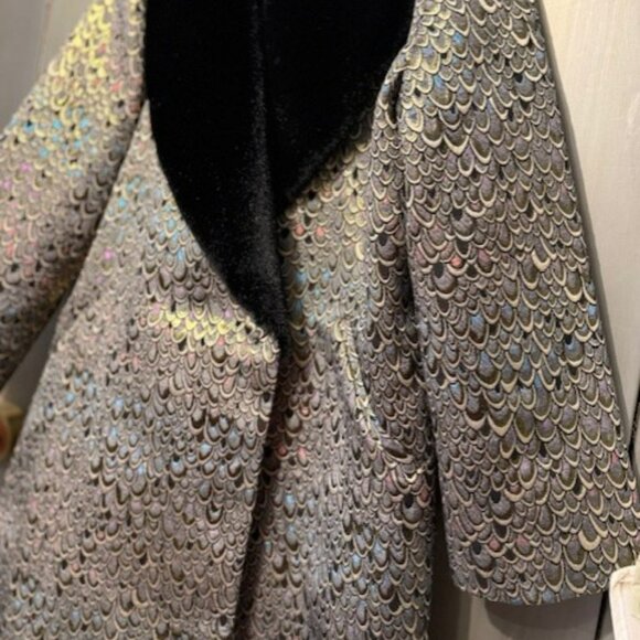 Retro Metallic Brocade Guided by Glistening Grace Coat with fur collar  - NWT - Picture 7 of 16